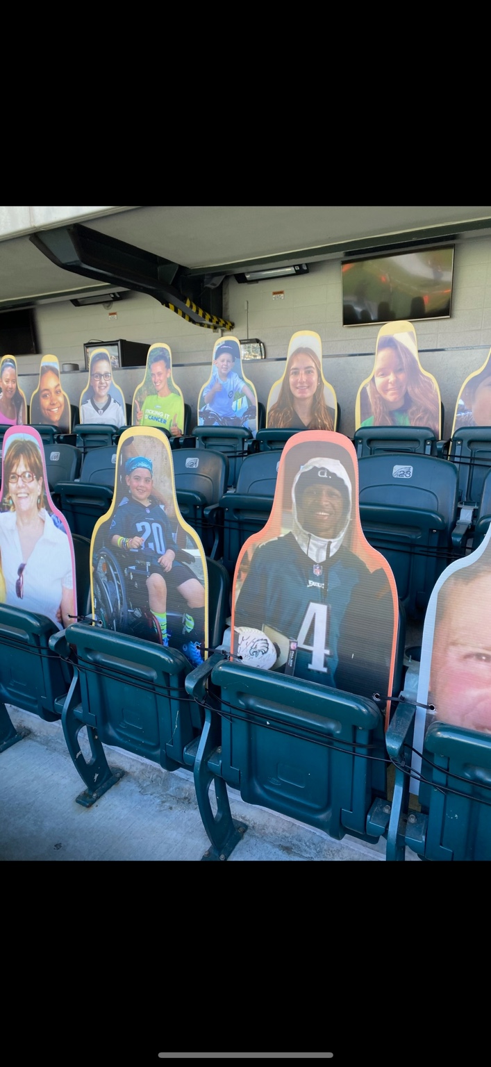 A tribute to Troy at an Eagles stadium